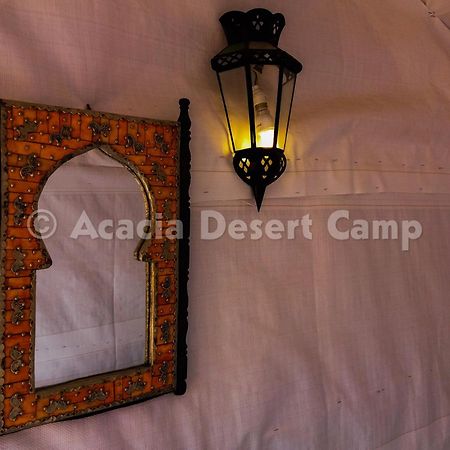 Acacia Desert Camp Hotel เมอร์ซูกา ภายนอก รูปภาพ