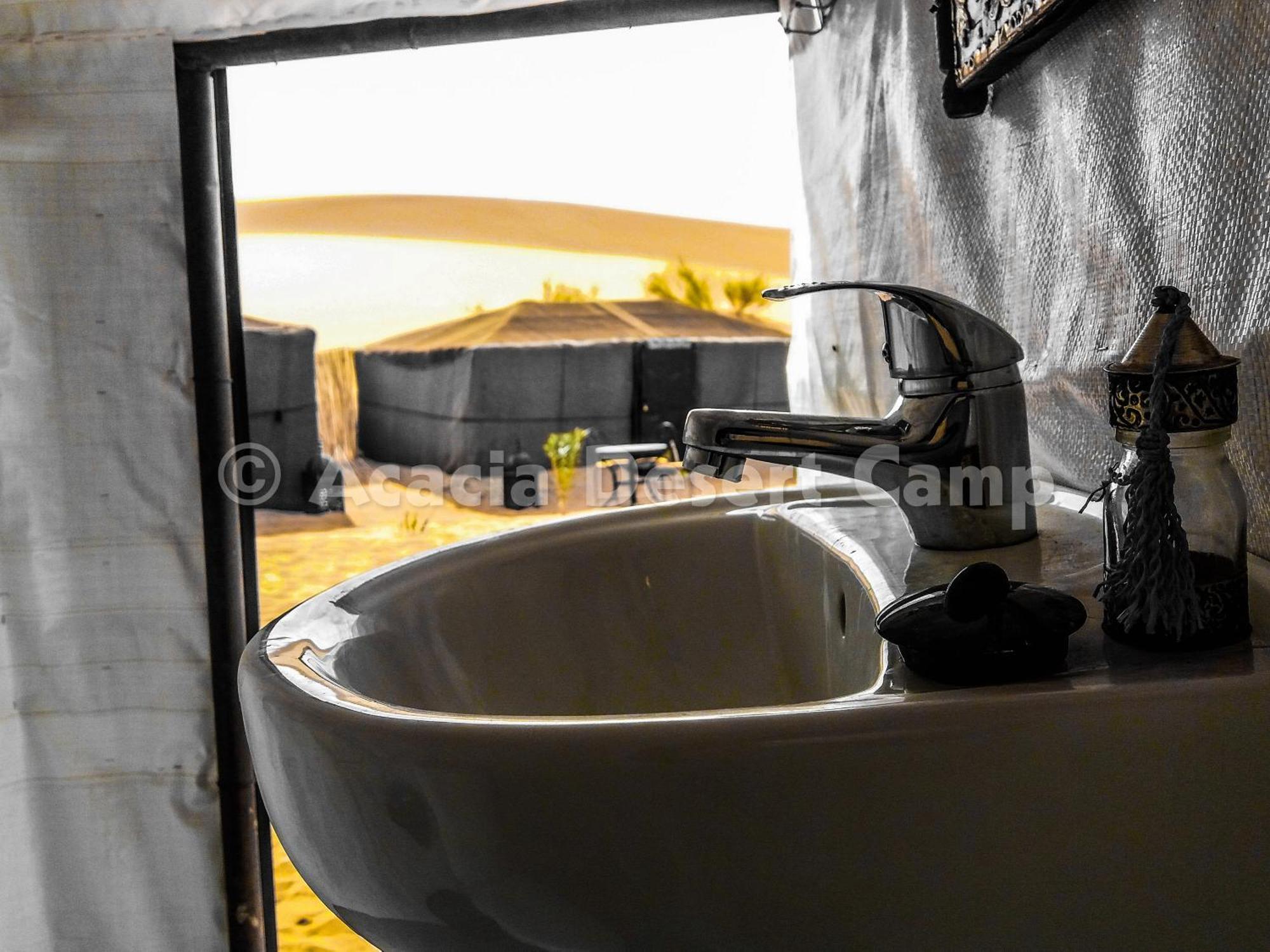 Acacia Desert Camp Hotel เมอร์ซูกา ภายนอก รูปภาพ