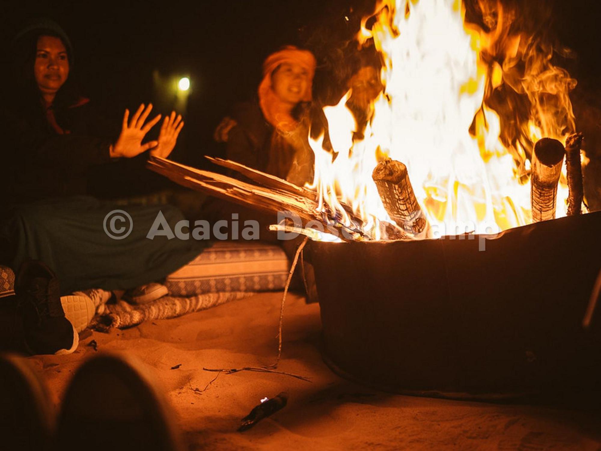 Acacia Desert Camp Hotel เมอร์ซูกา ภายนอก รูปภาพ